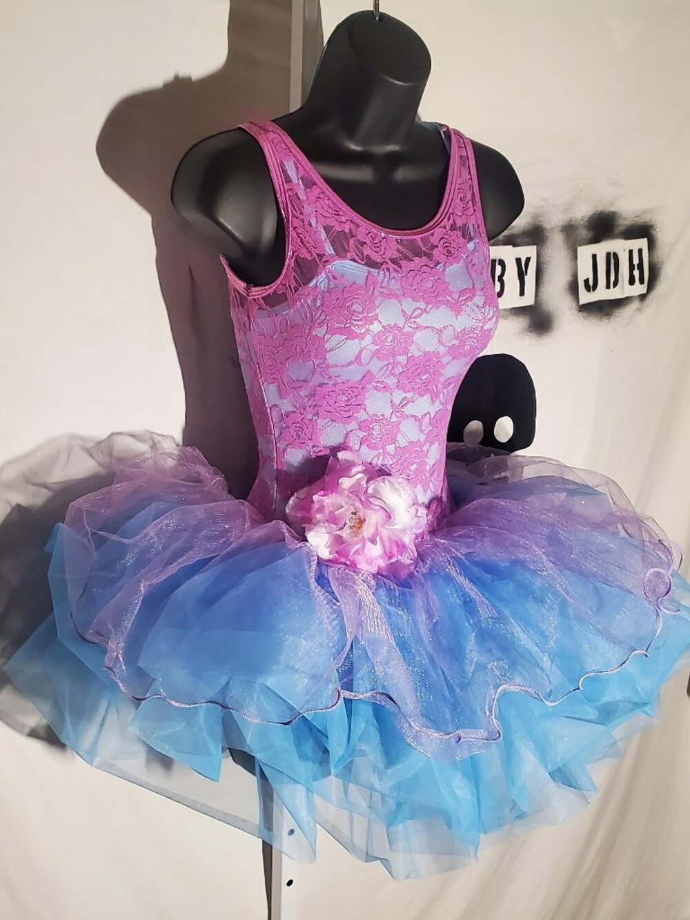 Curtain Call Dance Costume Size Adult Small (ASM) - Picture 1 of 16